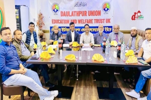 সভায় সভাপতিত্ব করছেন মোহাম্মদ মোহাব্বত শেখ